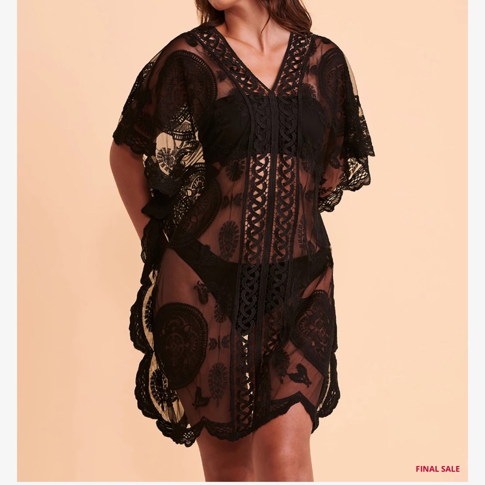 Urban Lux mesh/crochet beach cover